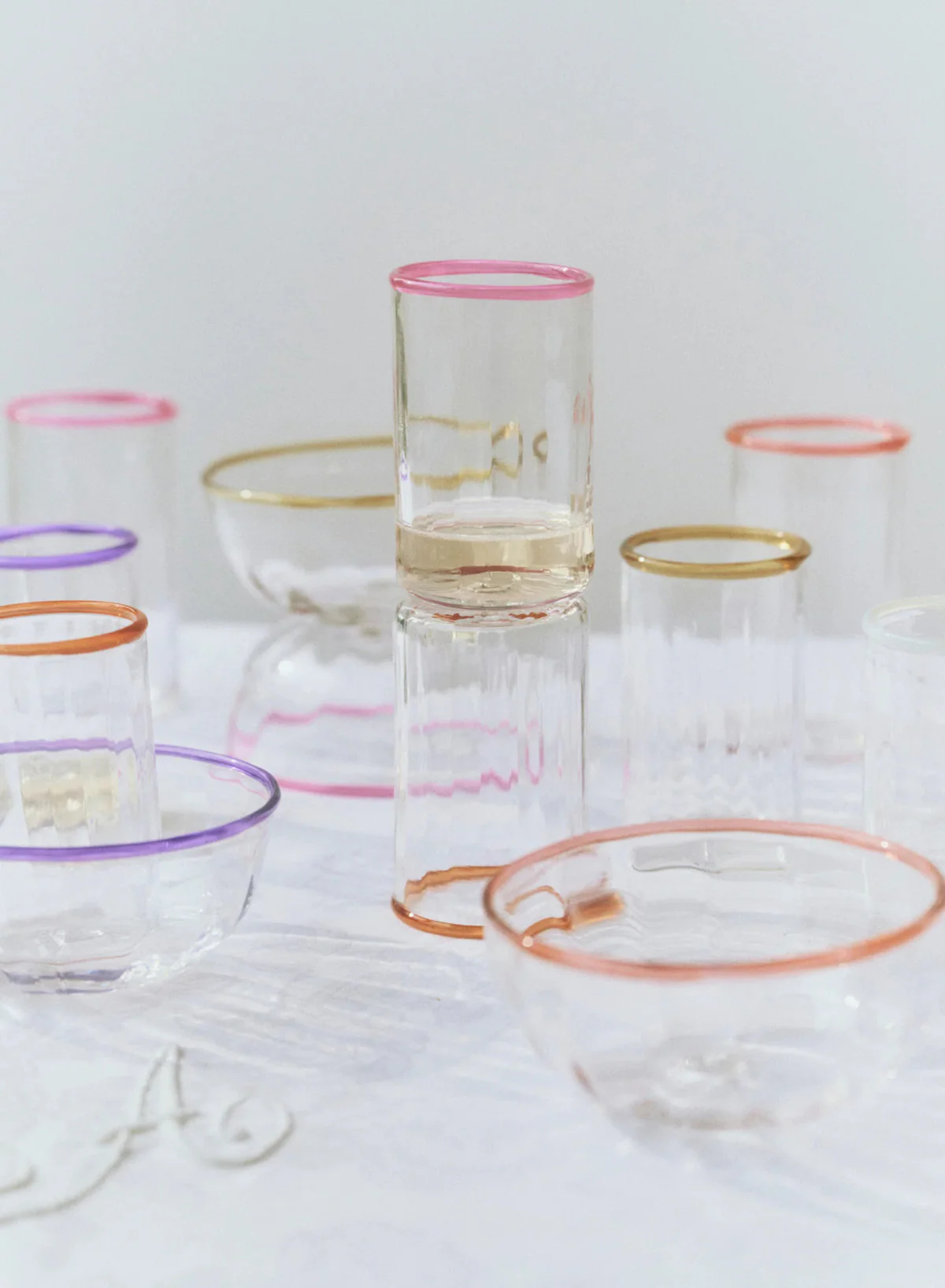 Peter Glass in Rose, Large - Akua Objects - Image 4
