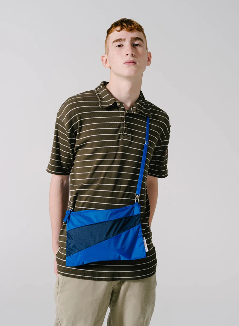 The New Pouch Blue & Navy Medium - Image 2