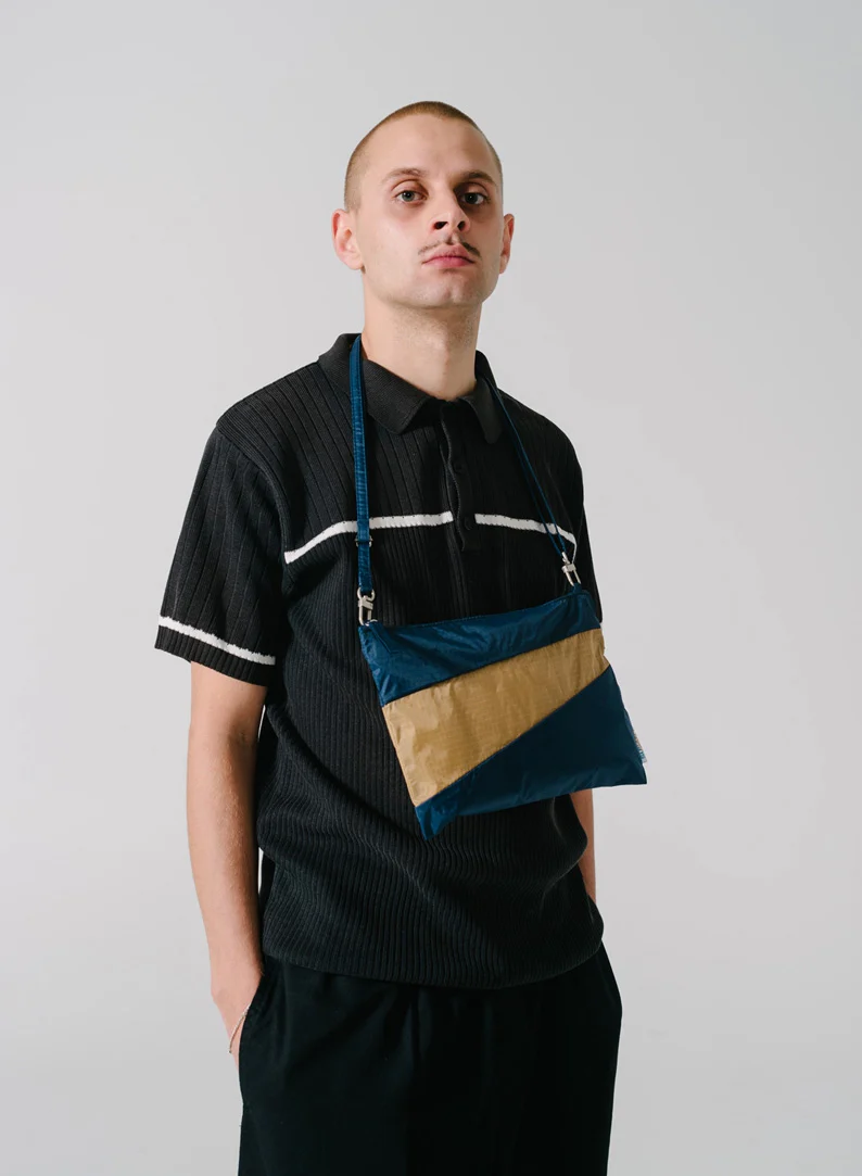 The New Pouch Navy & Camel Medium - Image 2