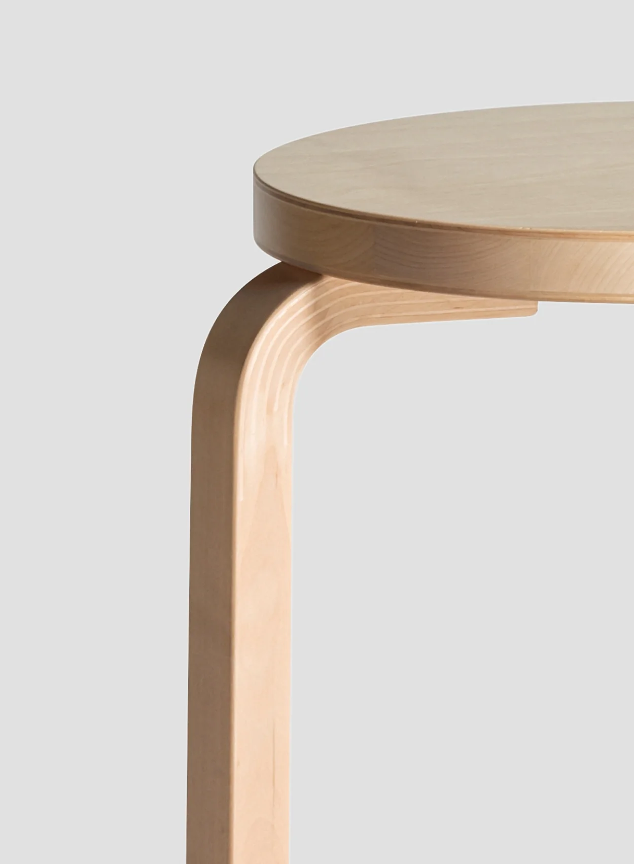 Stool 60, Legs Birch, Seat Birch - Artek - Image 3