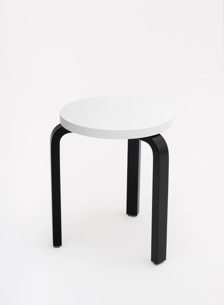Stool 60, Legs Black, Seat White - Artek