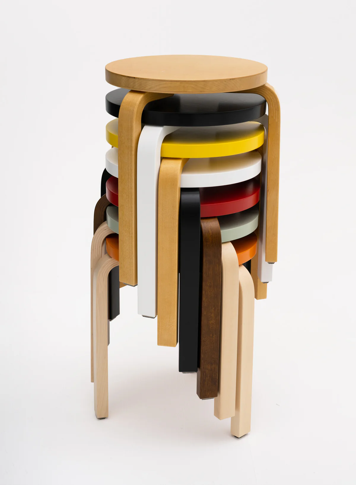 Stool 60, Legs Walnut, Seat Orange - Artek - Image 2