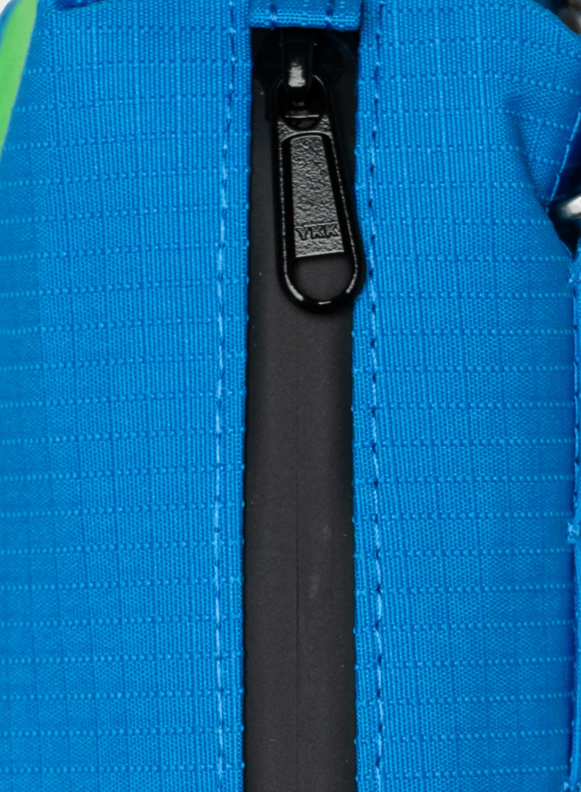 The New Bum Bag Wave & Greenscreen Small - Image 4