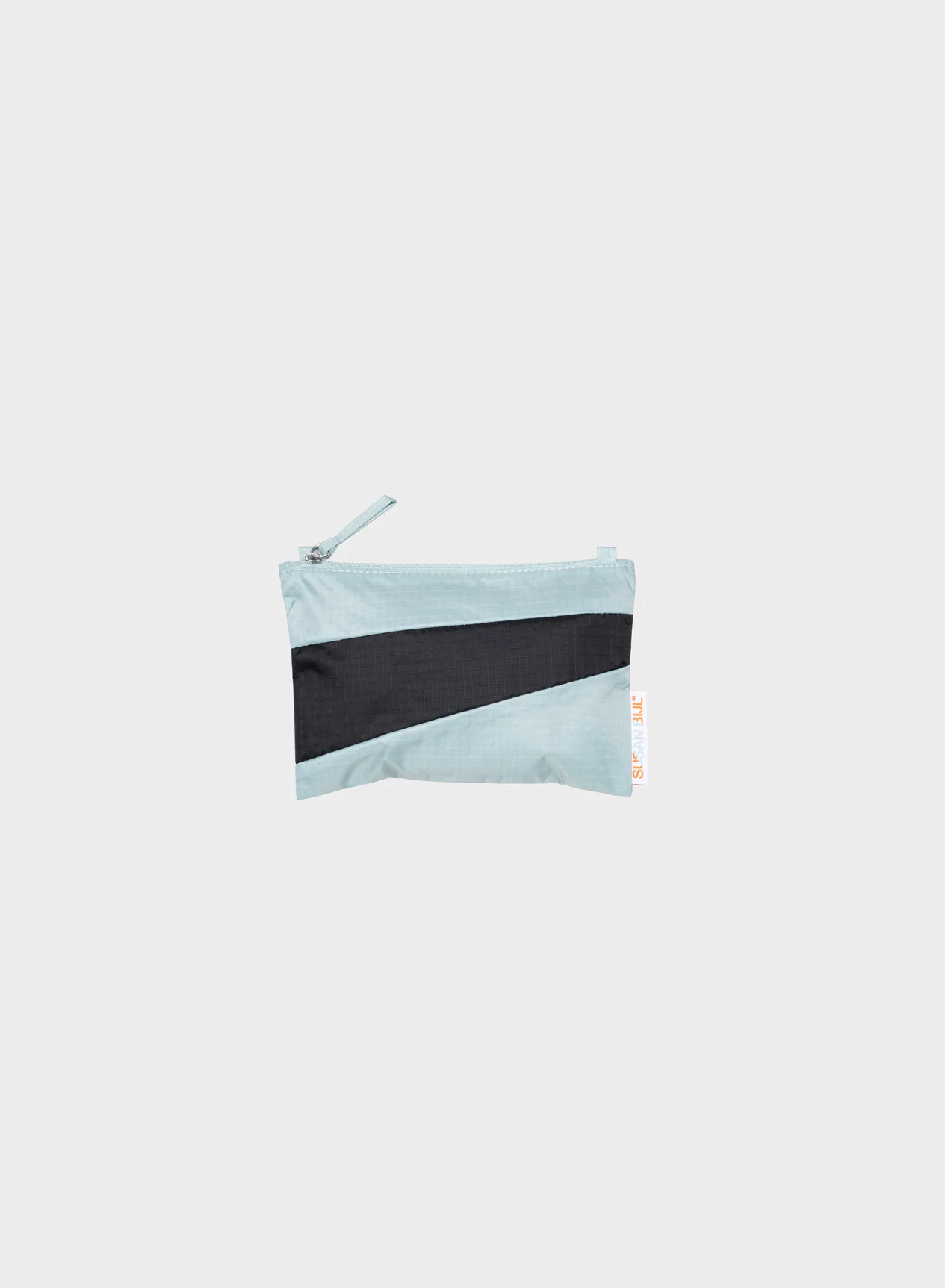 The New Pouch Surf Spray & Black Small