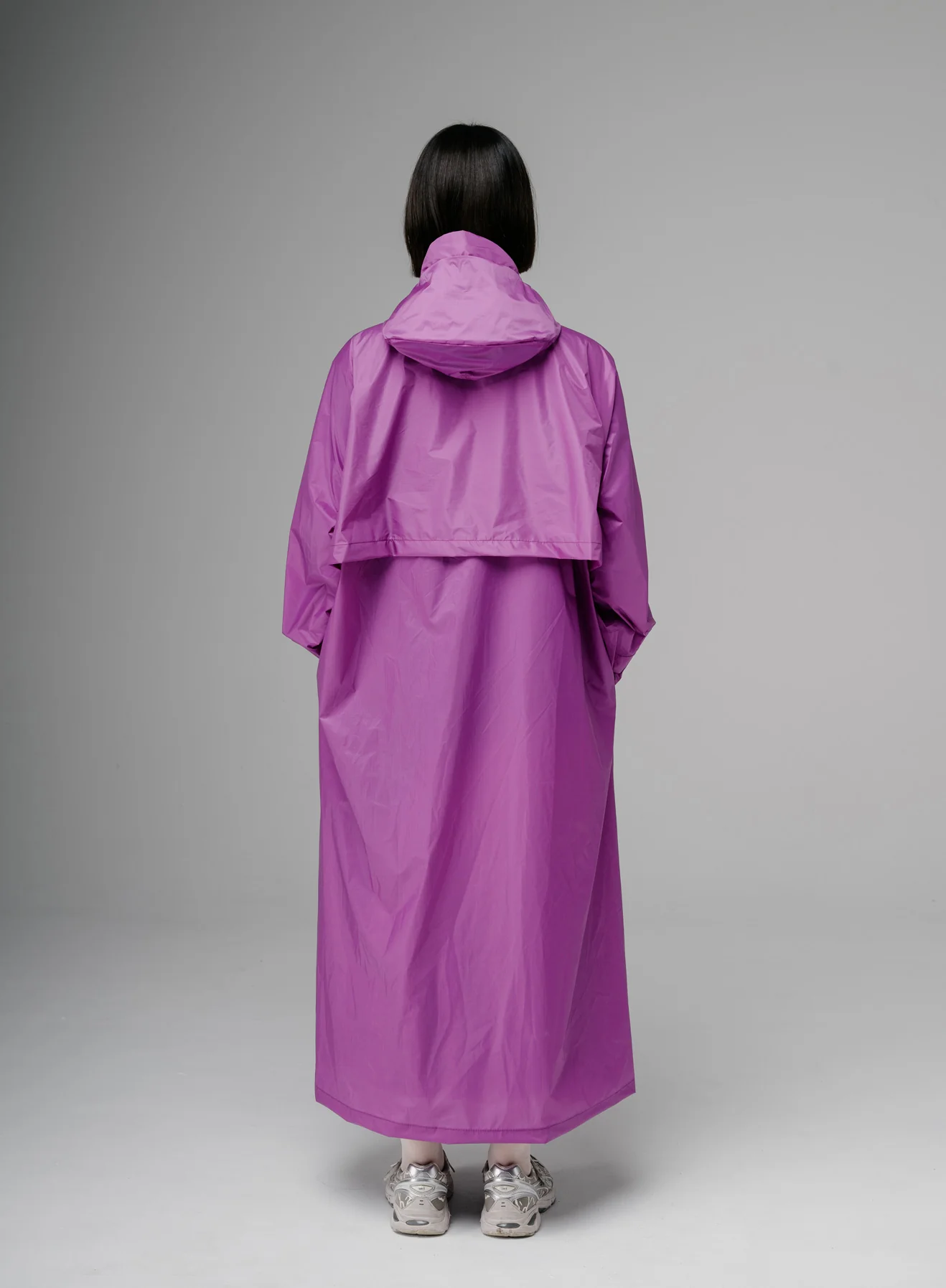The New Raincoat Echo - Image 4