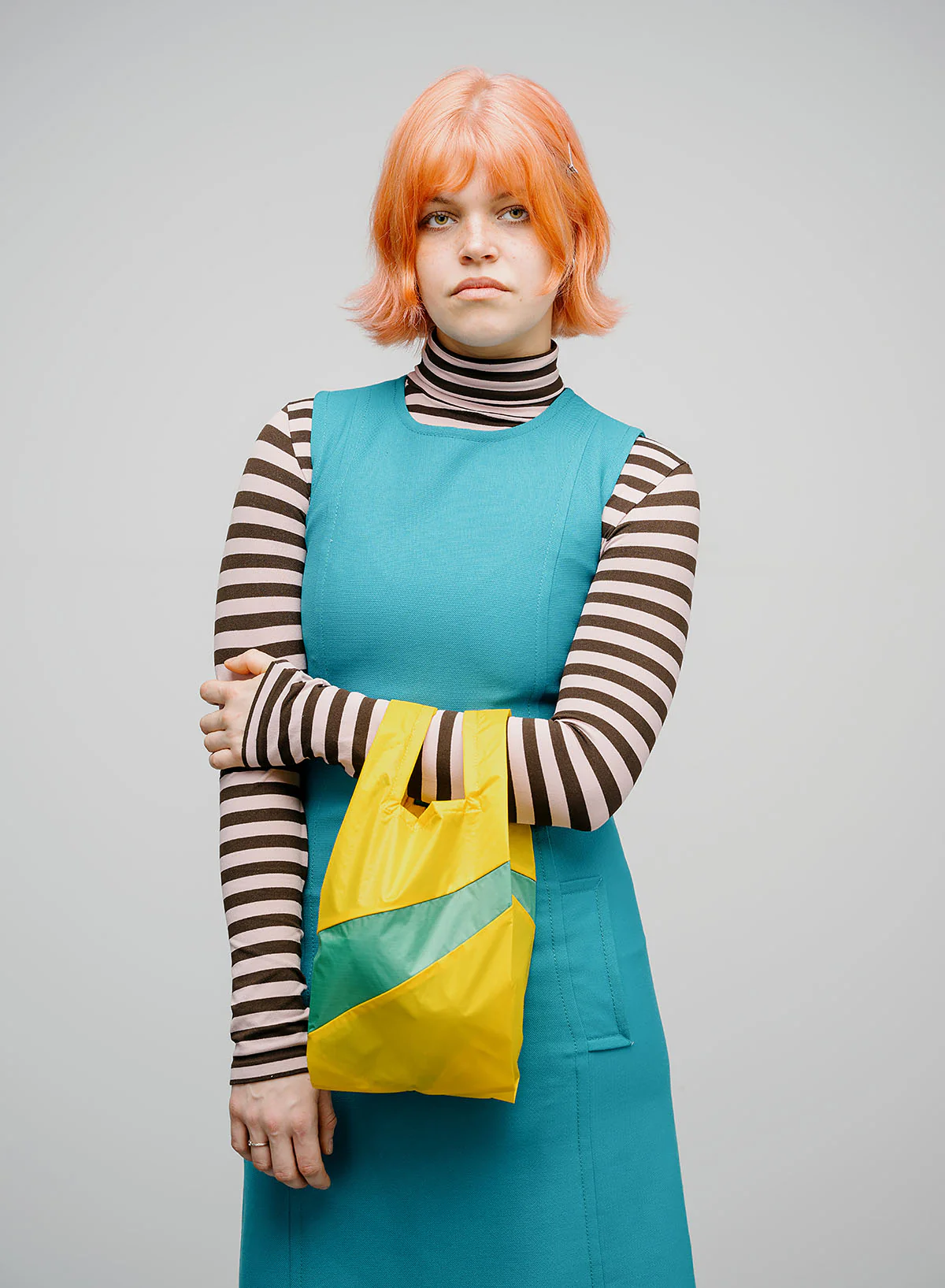The New Shopping Bag Sunflower & Holly Green Small - Image 2